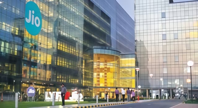 Profit Up, Stock Down: Decoding Reliance Industries’ Shocking Slump