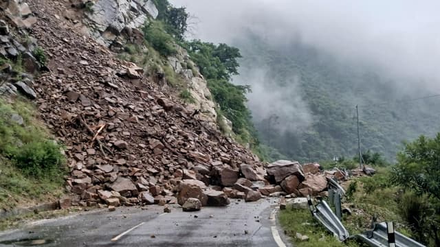 Uttarkashi Floods LIVE Updates: Rescue Ops Intensify, 60+ at Risk