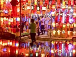 Historic Diwali Sales Spark ₹5.4 Lakh Crore Trade Surge Across India 